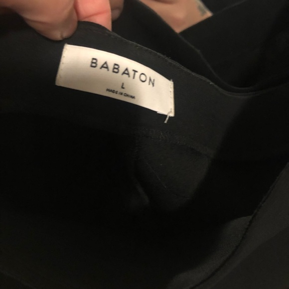 Artiza Babaton off the shoulder top - Picture 3 of 4